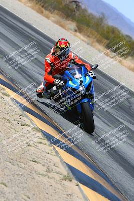 media/Mar-20-2025-Racers Edge (Thu) [[0731d8e3a1]]/2-B Group/Session 4 (Turn 3 Inside)/